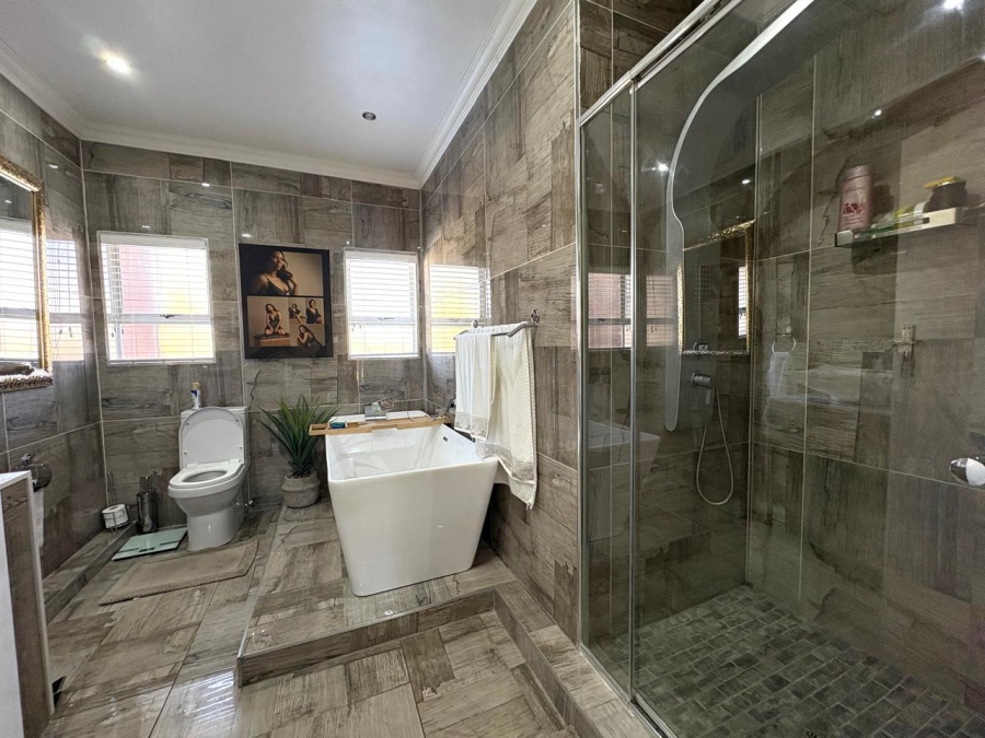 3 Bedroom Property for Sale in Seemeeupark Free State